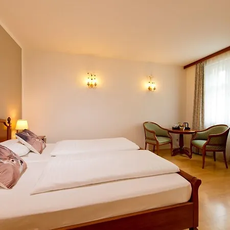 Hotel Zum Hirschen Salisburgo