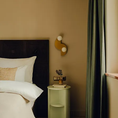 Zum Hirschen Hotel 4*