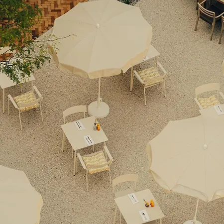 Zum Hirschen Hotel 4*